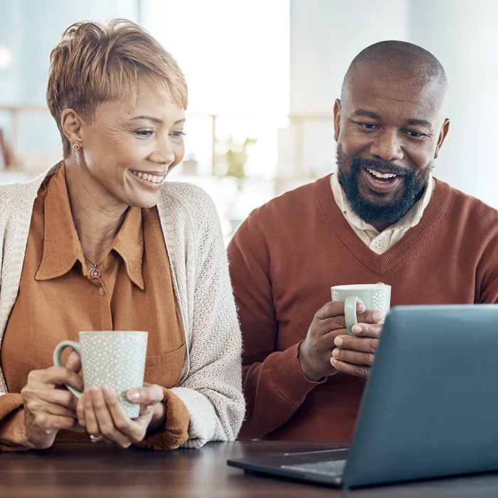 couple-planning-their-retirement
